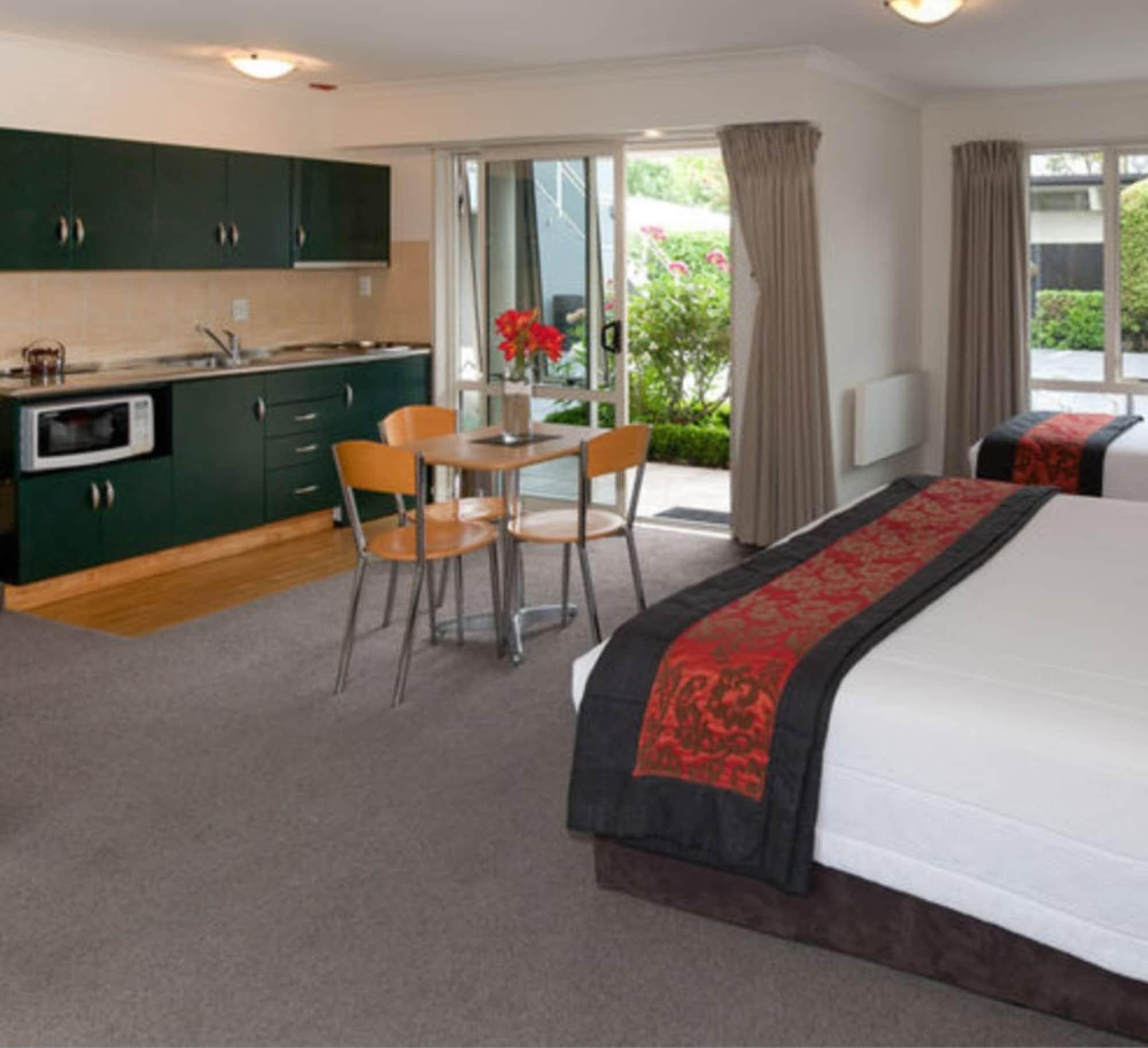 Colombo In The City Christchurch Exterior foto A studio apartment